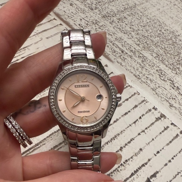 Citizen Eco-Drive Silver and Cream Watch needs battery